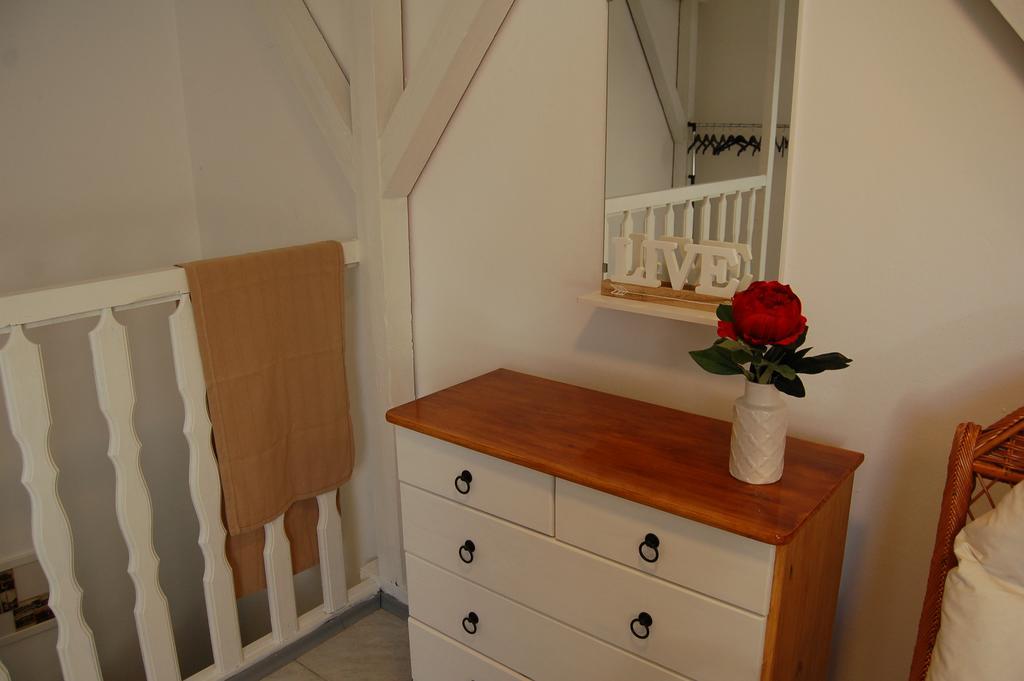 Apartman Rosé Eger Esterno foto
